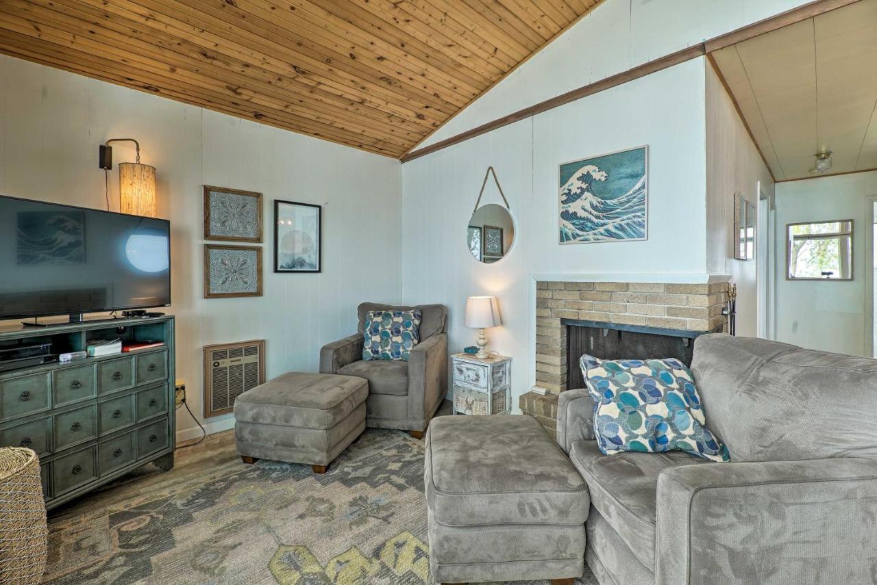 Lakefront Cottage Near Wineries And State Parks! Mears Exterior foto